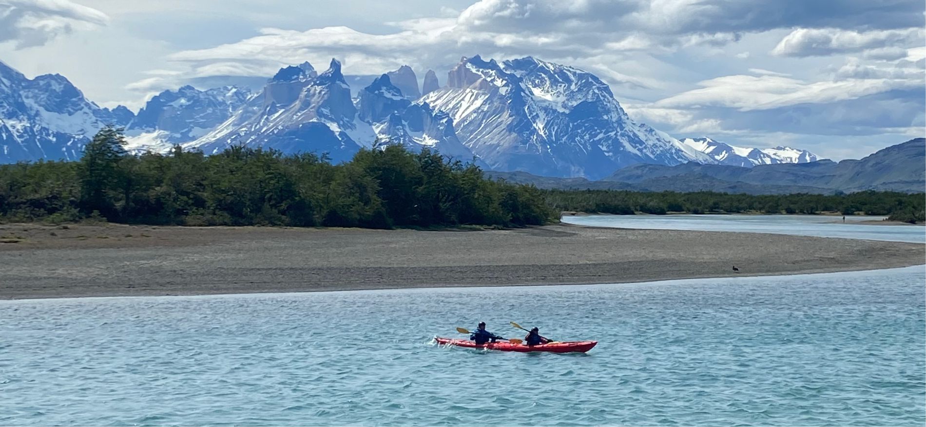 Kayak Rio Serrano 2 dias 1